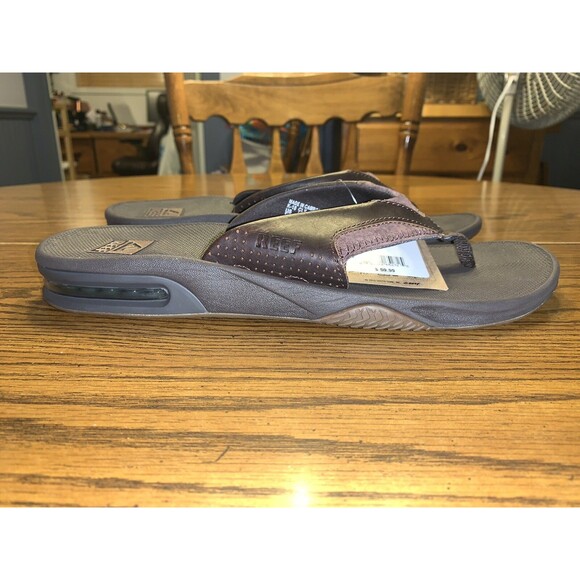 NWT Reef Fanning Leather Bottle Opener Flip Flops Size 8 Brown main image 9